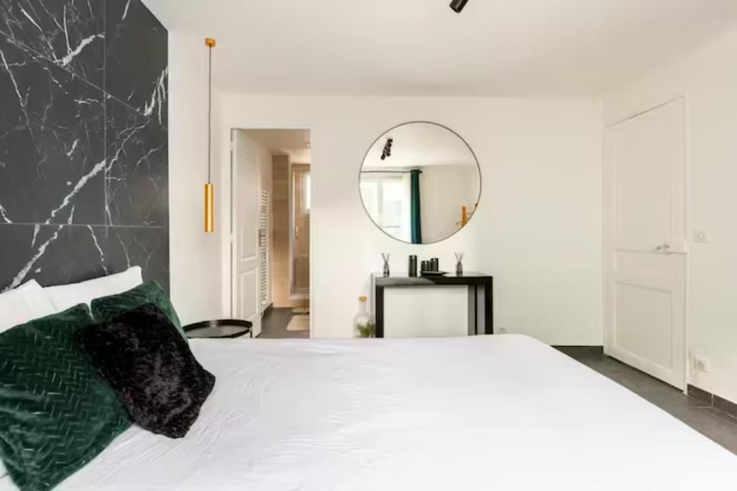 Le Chill Suite & Spa Boissy-Saint-Léger 외부 사진